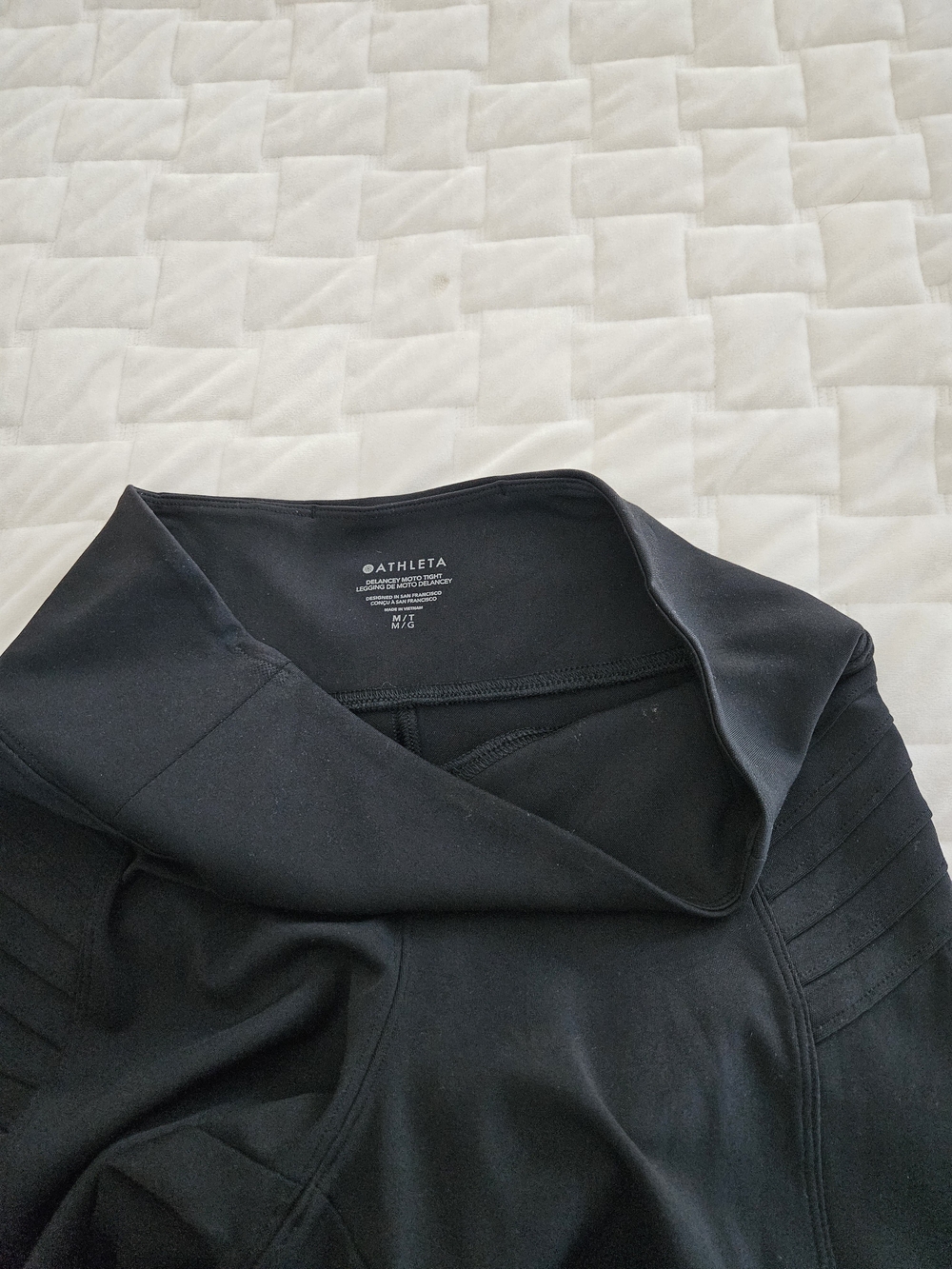 ATHLETA Delancey Moto Tight Black Medium TALL MT Ankle Zip - Picture 11 of 11